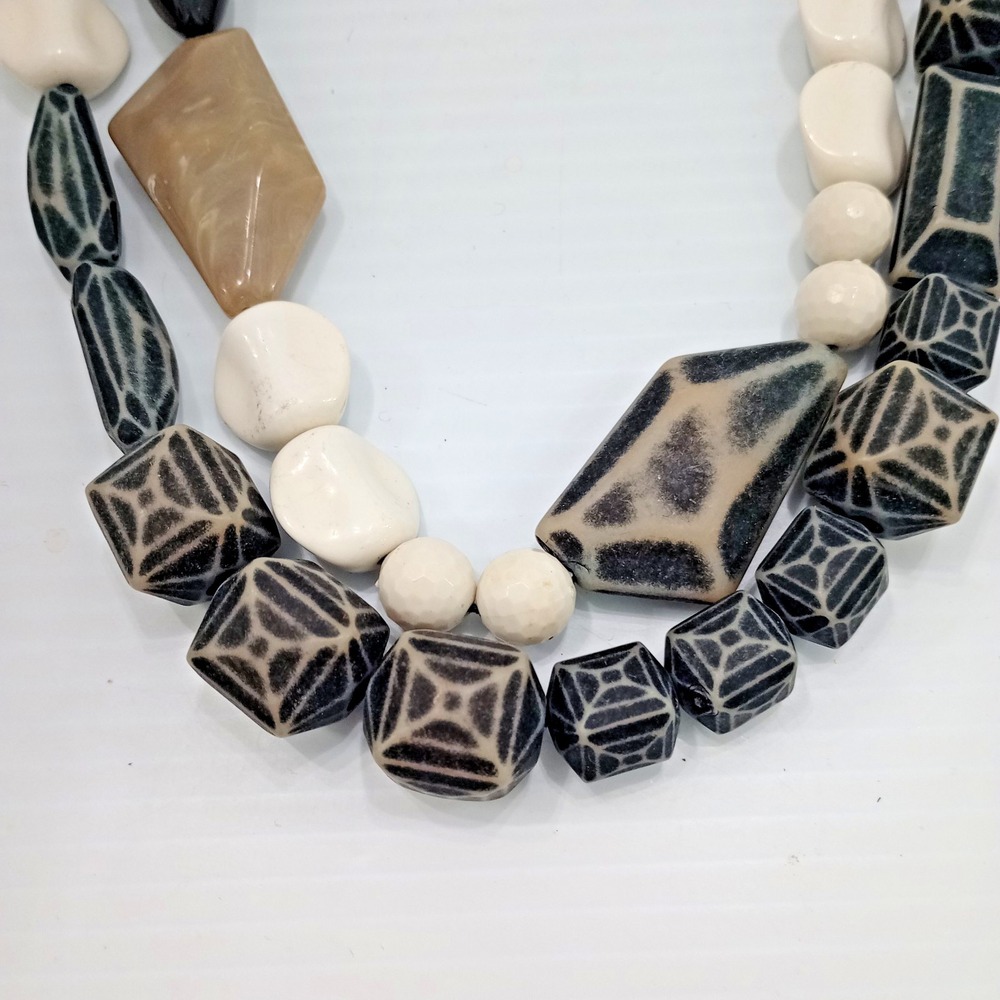 Alisha D Made in Italy Chunky Multi-Bead Statement Necklace 28-30" - Picture 2 of 8
